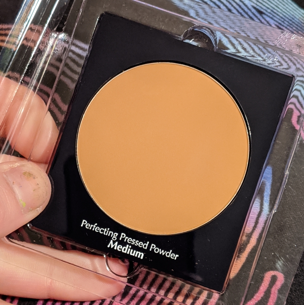 Estee Lauder Pressed Powder